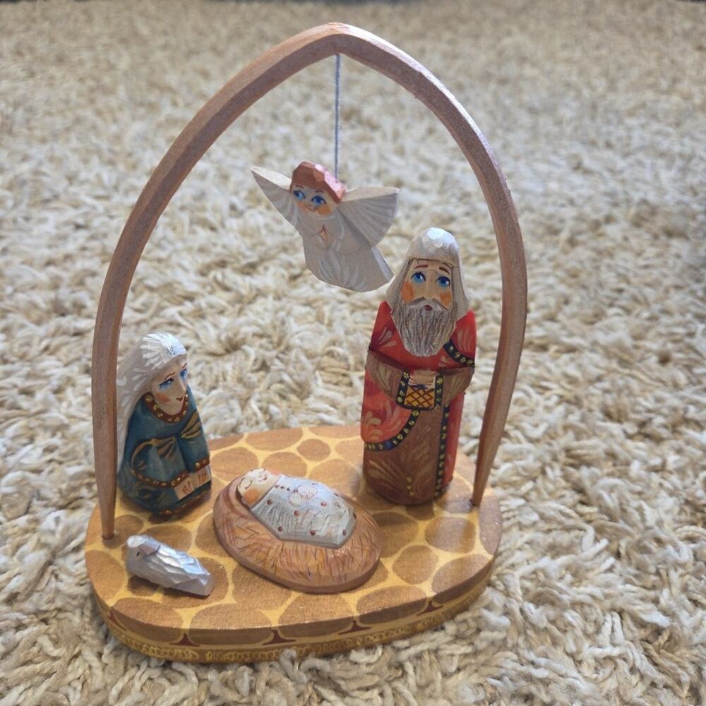 Nativity‎ Set Scene Russian Wooden Hand Carved Hand Painted Christmas Decoration